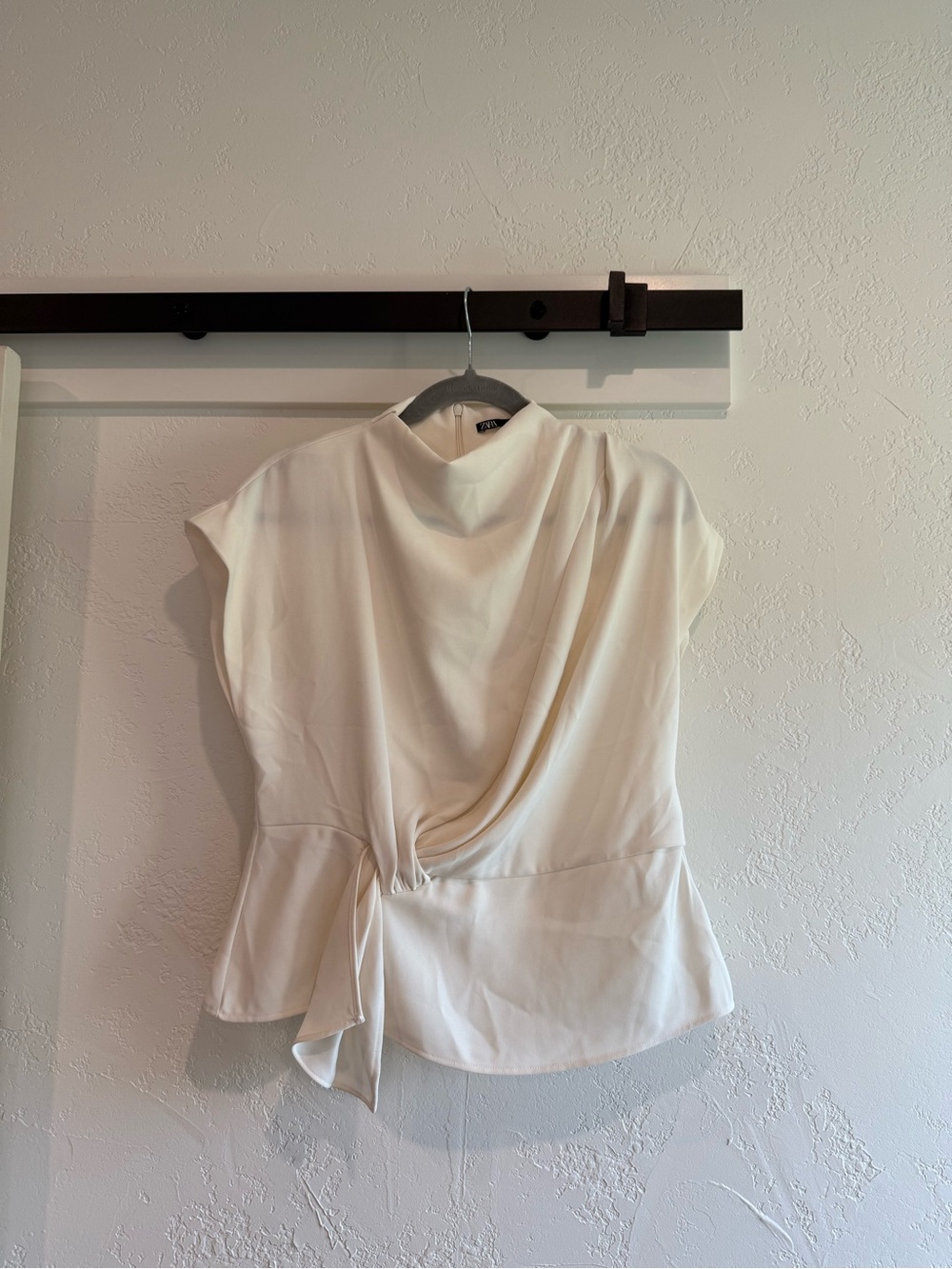 Zara Cream Draped Tie-Waist Blouse Size Large